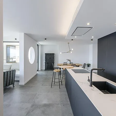 Playamar 托雷莫利诺斯